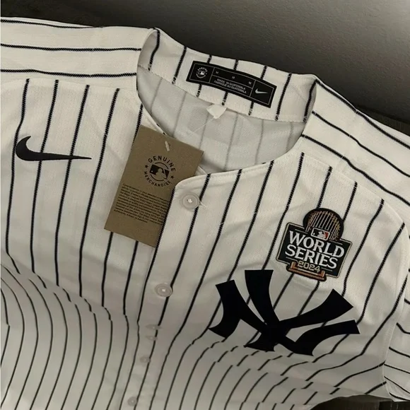 Nike Authentic New York Yankees Aaron Judge #99 World Series 2024 Jersey Sz: M - Picture 4 of 8